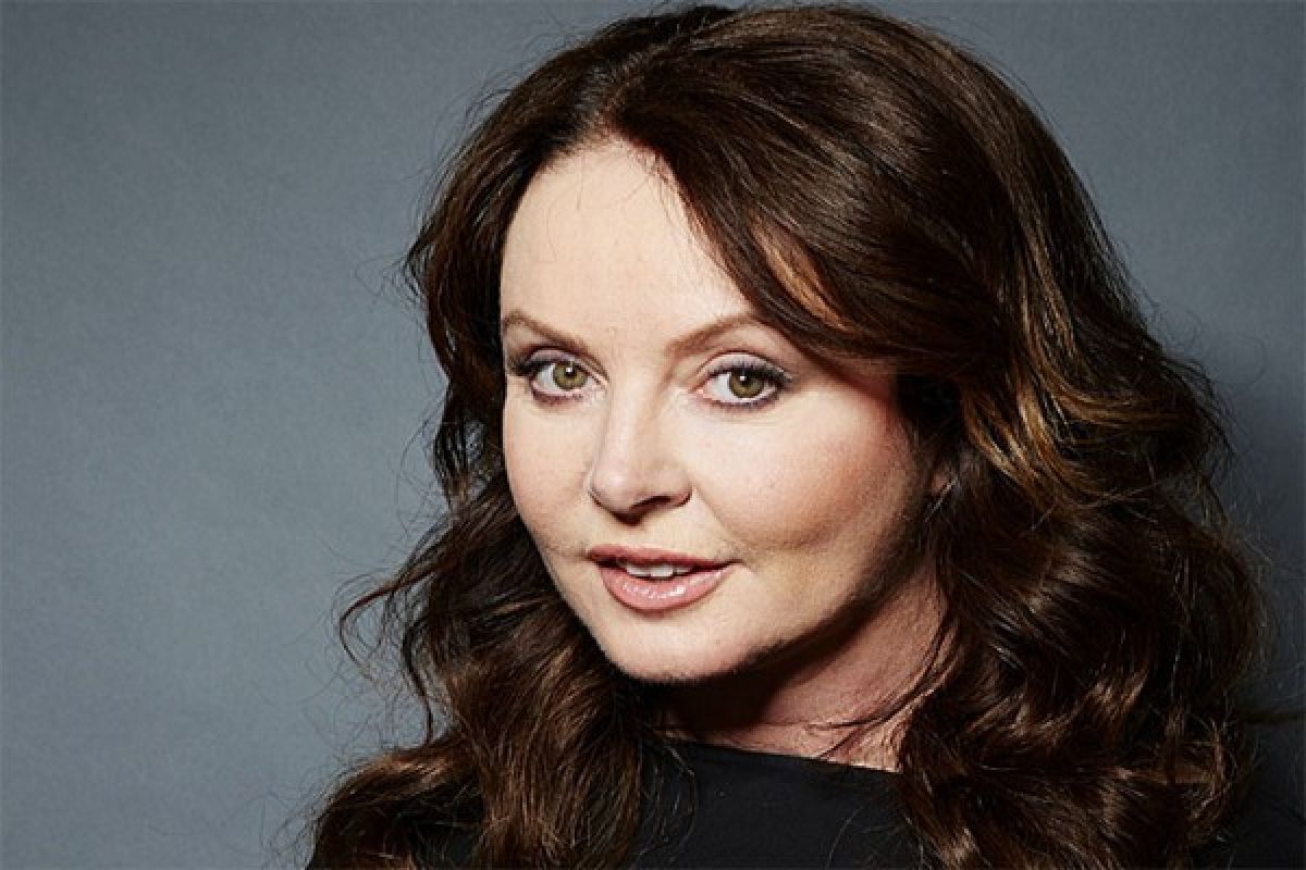 Sarah Brightman batal terbang ke Stasiun Luar Angkasa