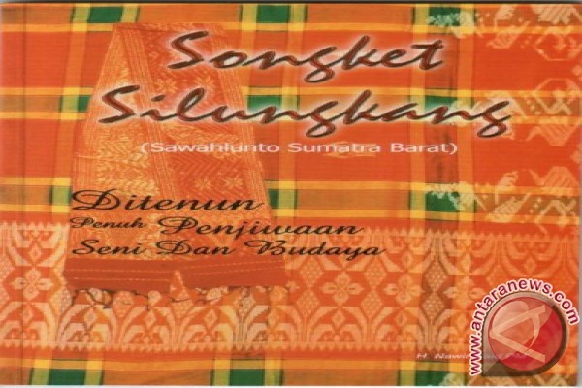 Masyarakat Silungkang Bentuk Organisasi Wadahi Pelestarian Songket