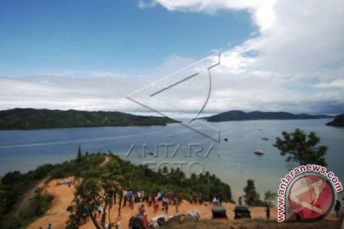 Kawasan Mandeh Siap untuk Jalur Tol Laut Sumbar