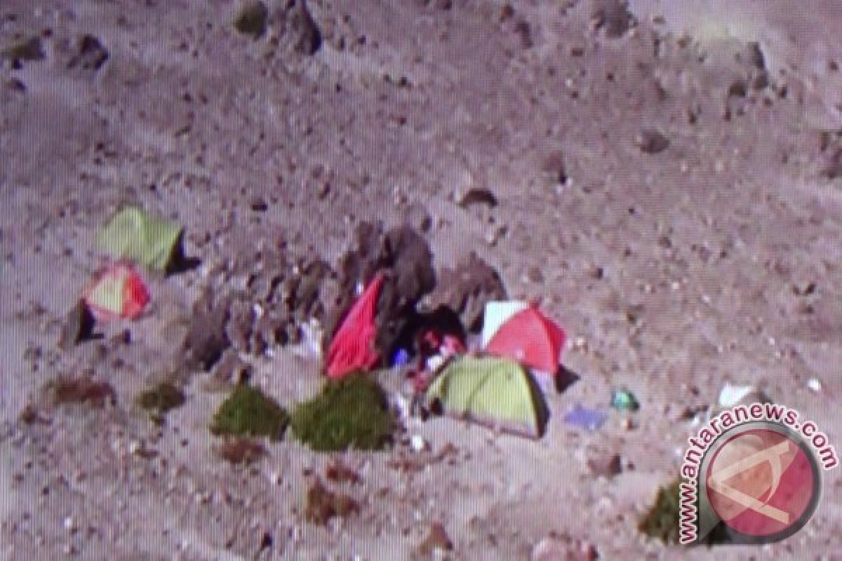 Jasad Erry Berhasil Dievakuasi dari Kawah Merapi