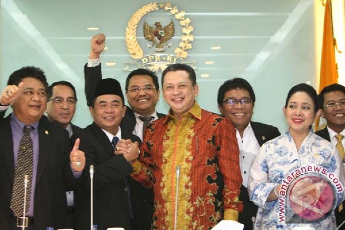 Konflik Golkar diperkirakan belum berakhir