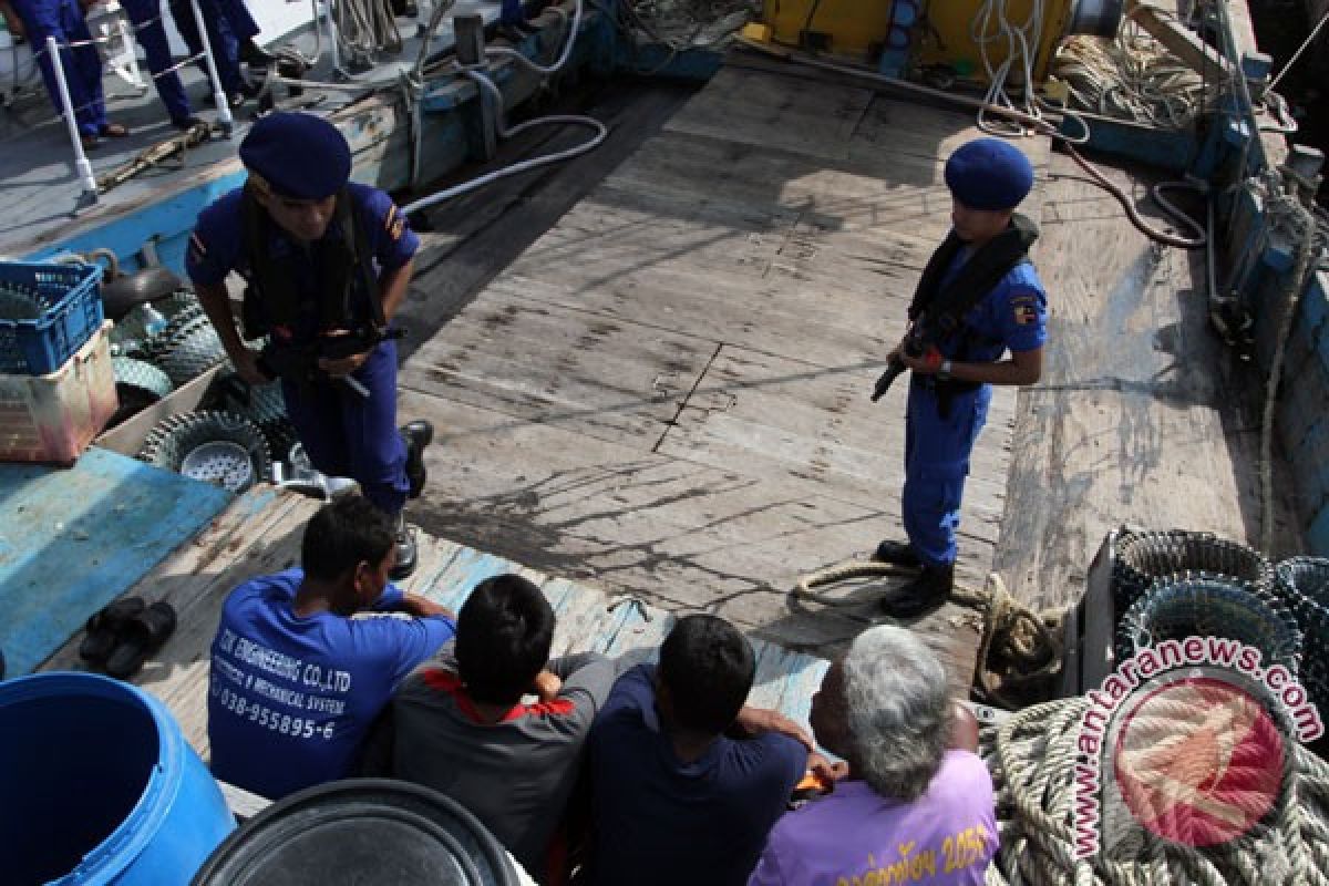 Kapal pencuri ikan Malaysia ditangkap di Aceh, siap diledakkan