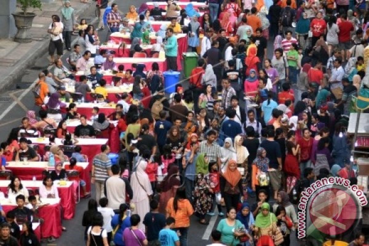 Festival Kuliner HUT 722 Surabaya