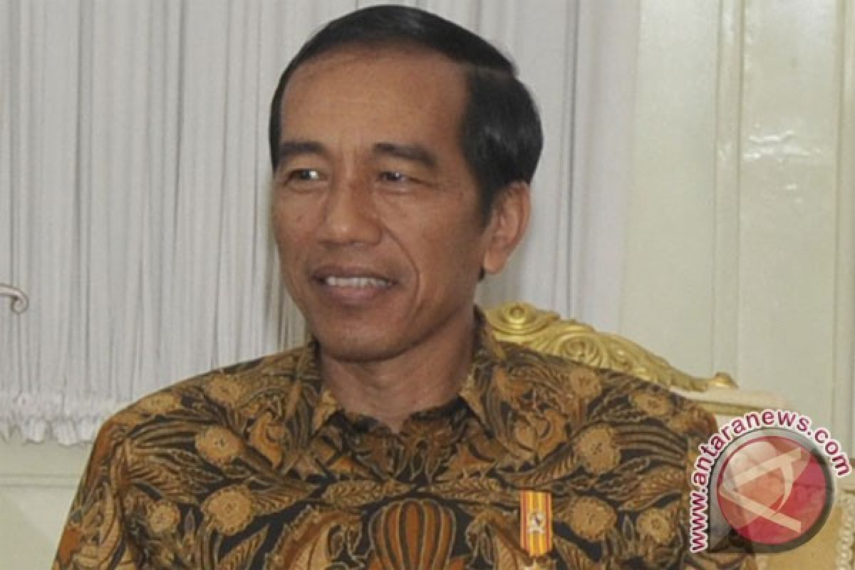 Presiden Jokowi tinjau progres Bendungan Raknamo
