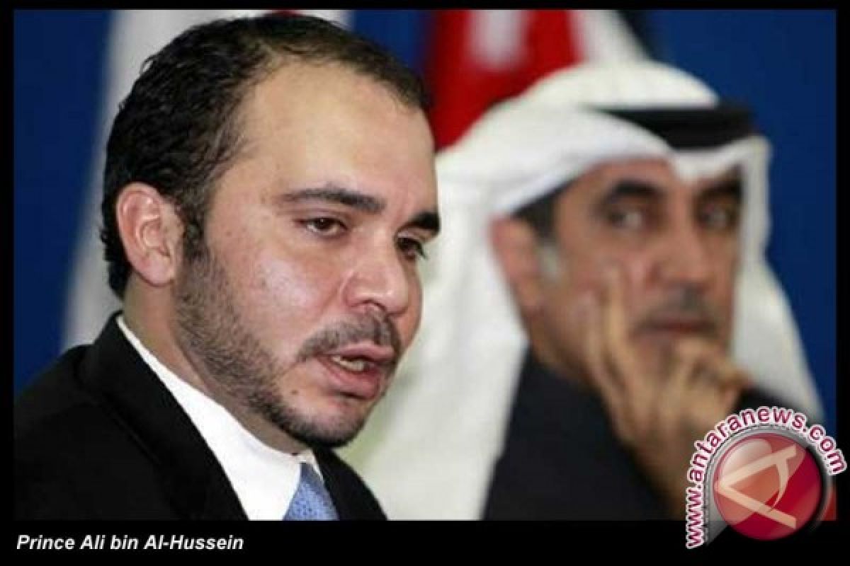  Putra Raja Hussein Siap Melawan Blatter Terkait Kepresidenan FIFA