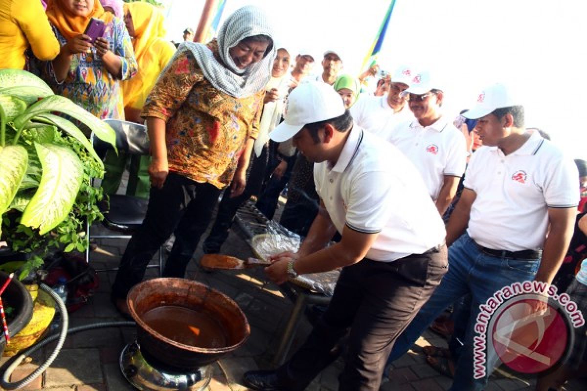 91 UKM - IKM Ramaikan Festival Cisadane Tangerang