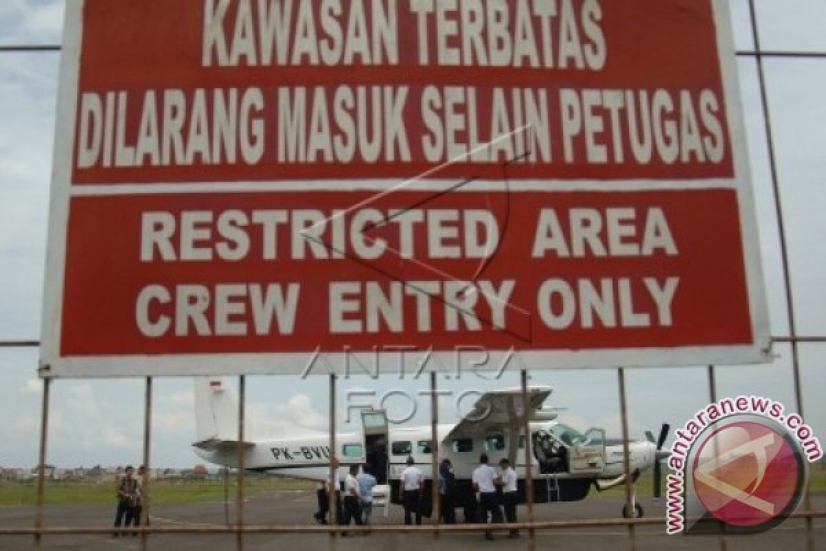 Senator: Bandara Bawean Harus Beroperasi Sebelum Lebaran