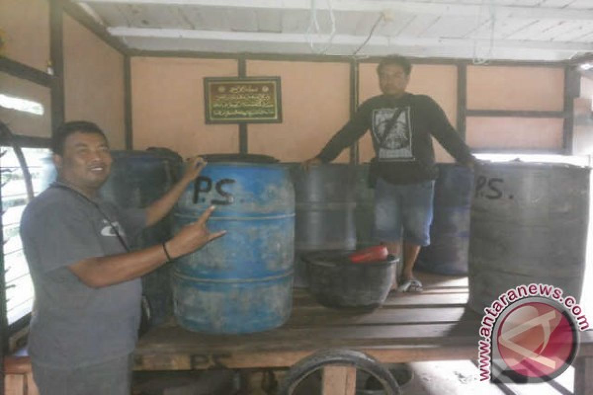 Polres Ketapang Amankan Ribuan Liter Solar Subsidi 