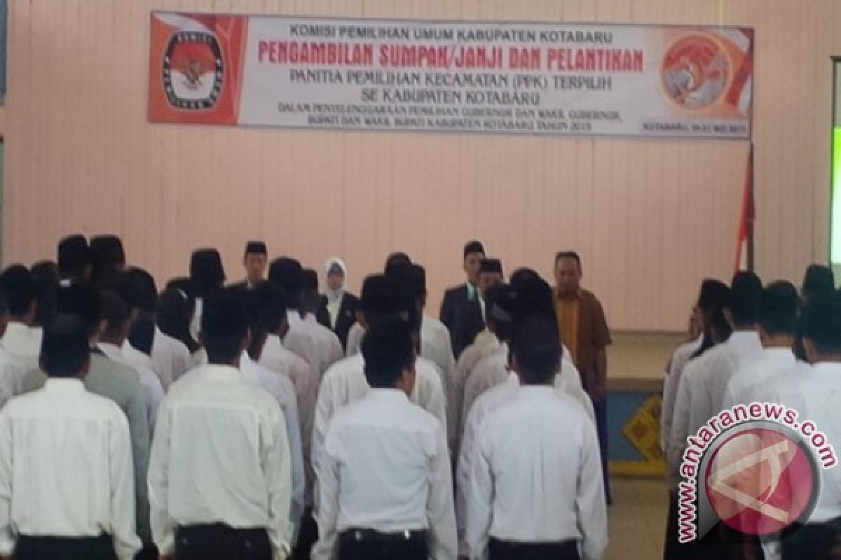 KPU Kotabaru Lantik 105 Anggota PPK