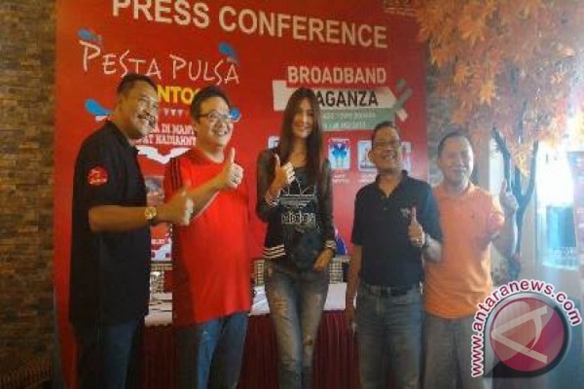 Telkomsel Gelar Broadband Vaganza dan Pengundian Pesta Pulsa di Manado