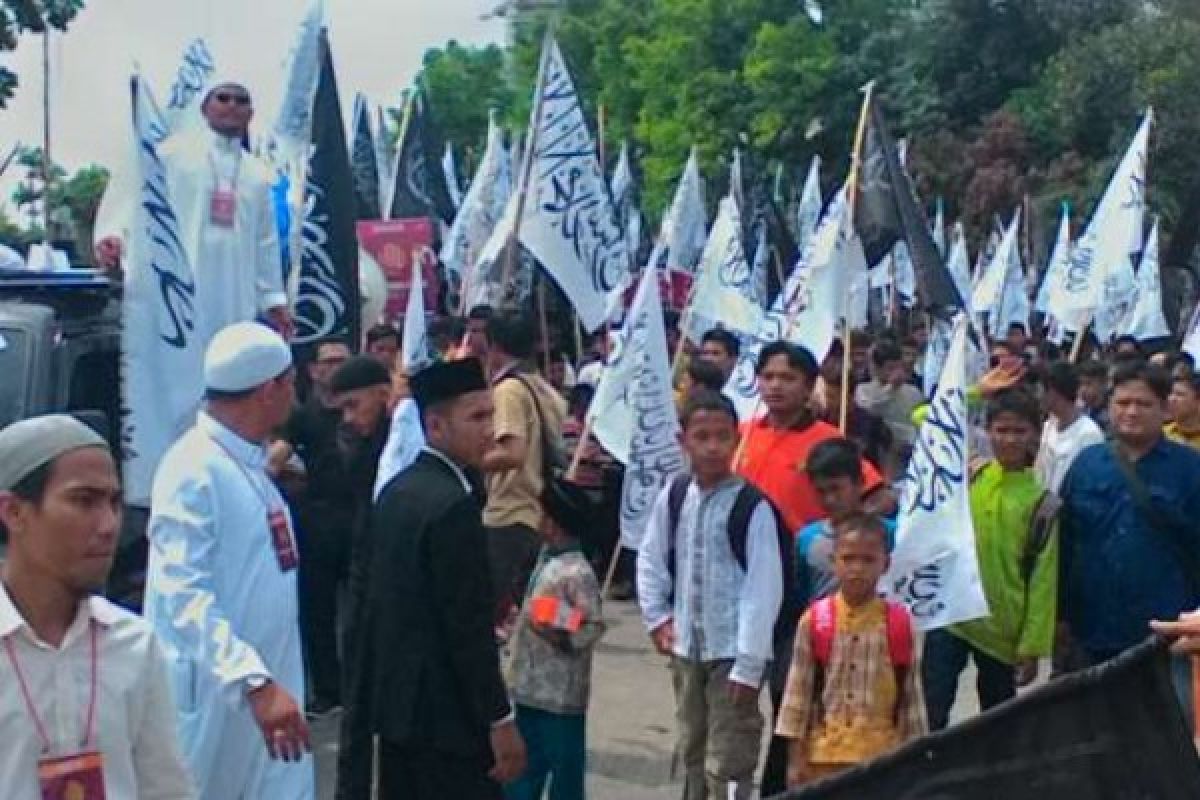 10 Ribu Umat Ikuti Pawai HTI Riau