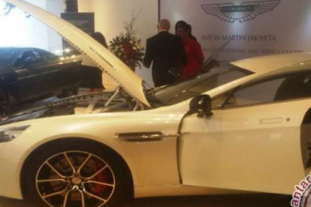 Aston Martin Hanya Miliki Satu Pabrik Di Inggris