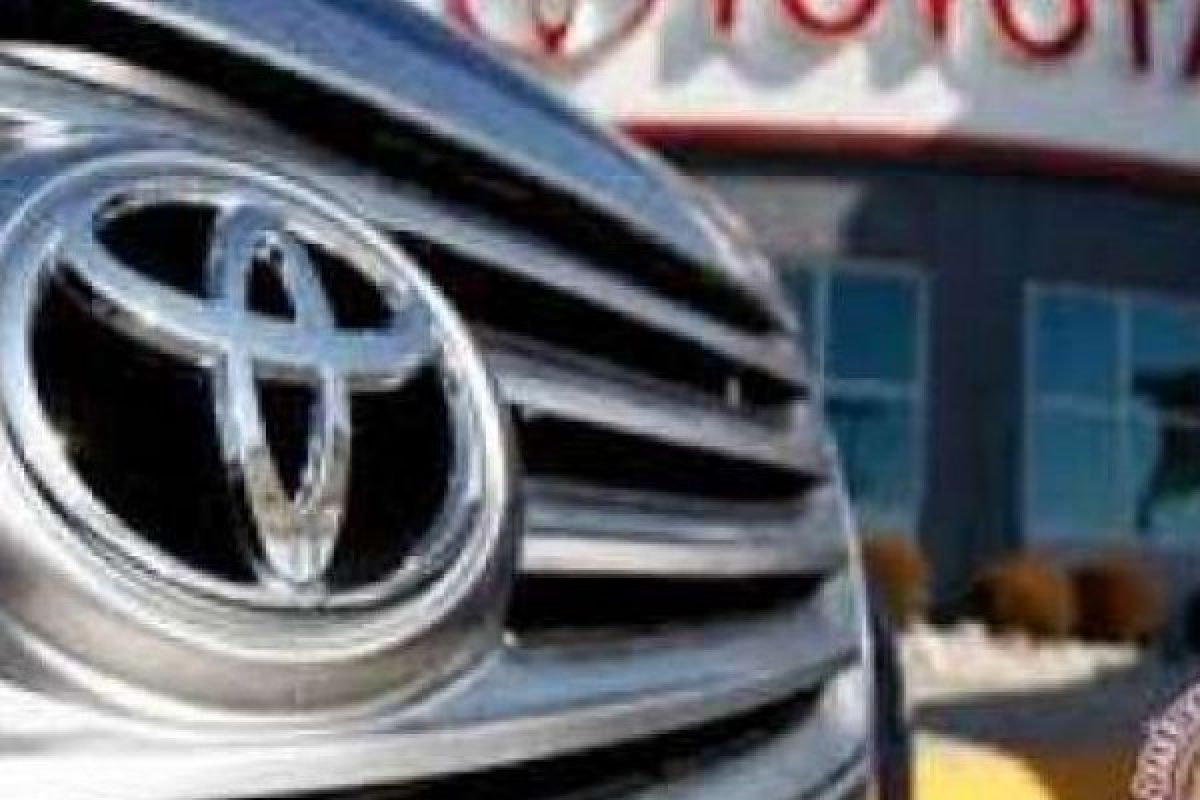 Jelang Idul Fitri 2015, Toyota Berbagi Hadiah Jutaan Rupiah