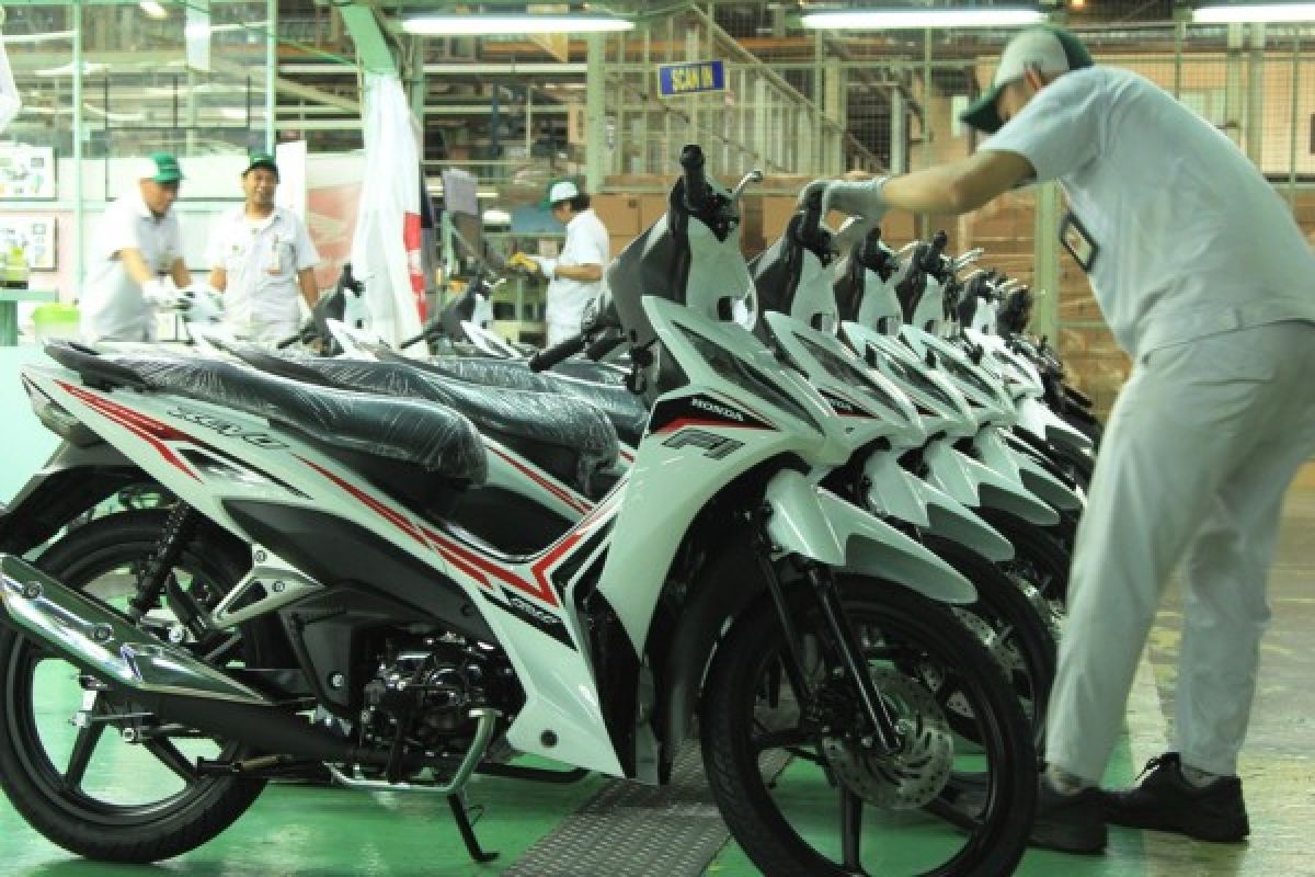 New Honda Revo FI punya tampilan baru