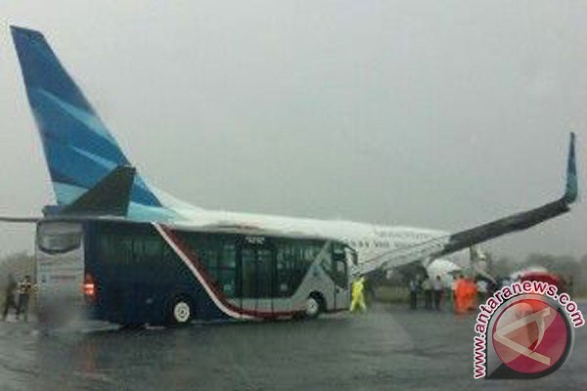 Garuda tergelincir di Bandara Hasanuddin