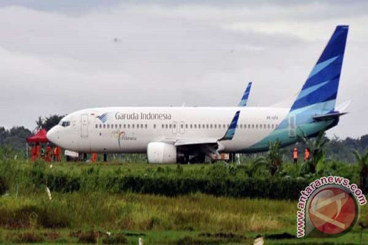 Komisi V DPR prihatin pesawat Garuda tergelincir di Makassar