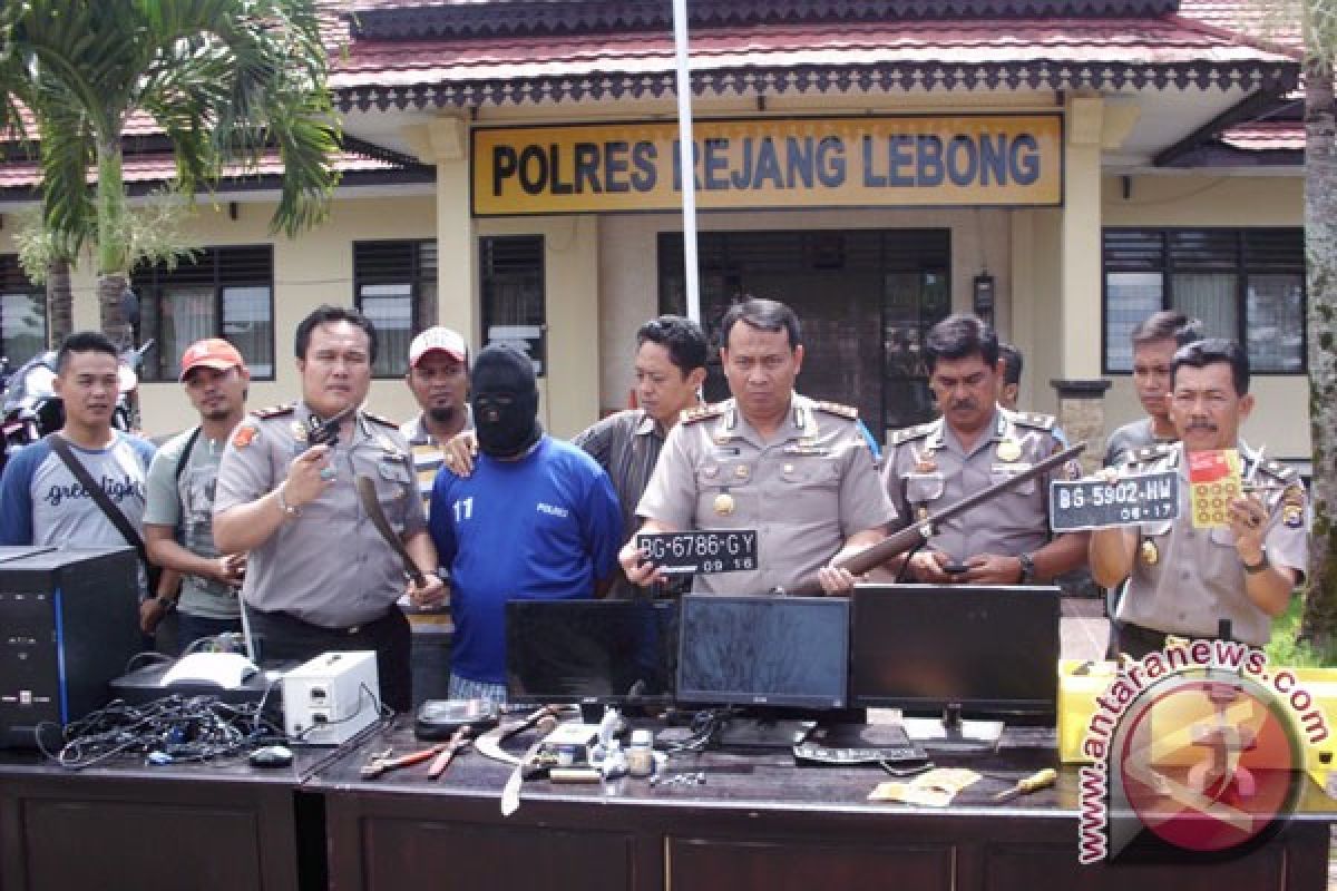 Polres amankan tersangka pelaku perampokan bersenjata api