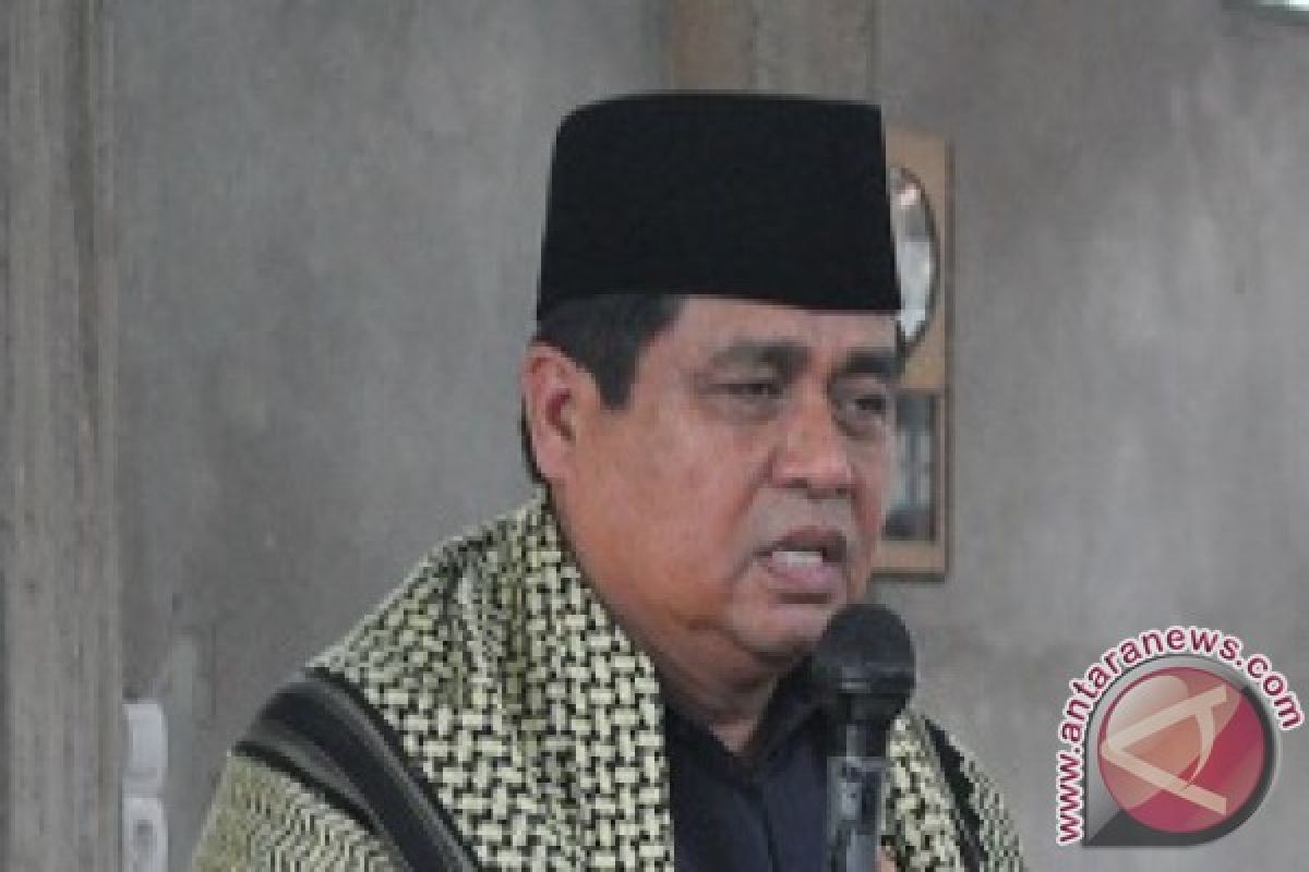 Gubernur Jambi perhatikan pembangunan masjid