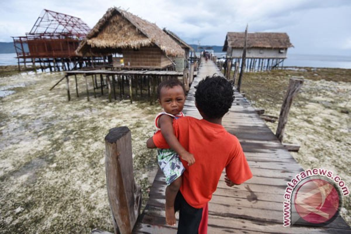 Anak-anak lima distrik di Sorong minim pendidikan