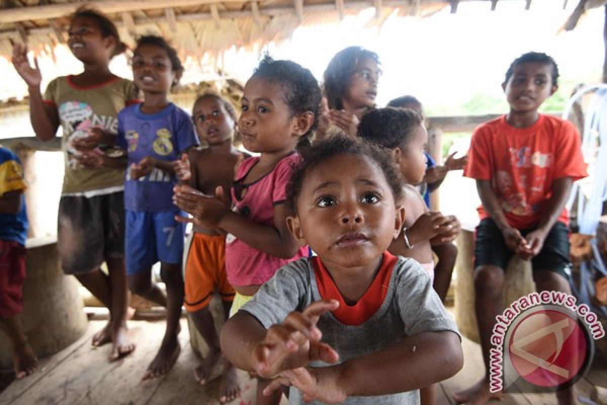 Ribuan biskuit  dikirim ke Papua