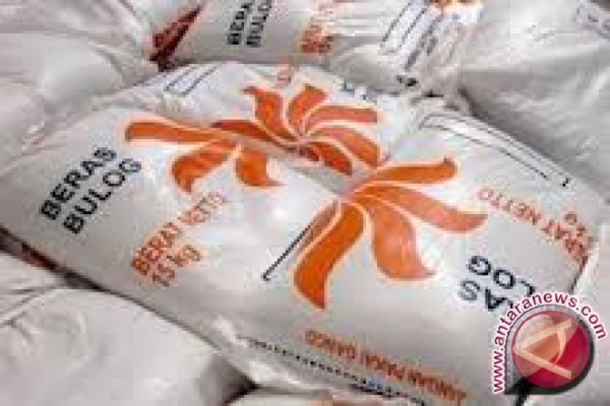 Bulog bantah salurkan beras tidak layak konsumsi