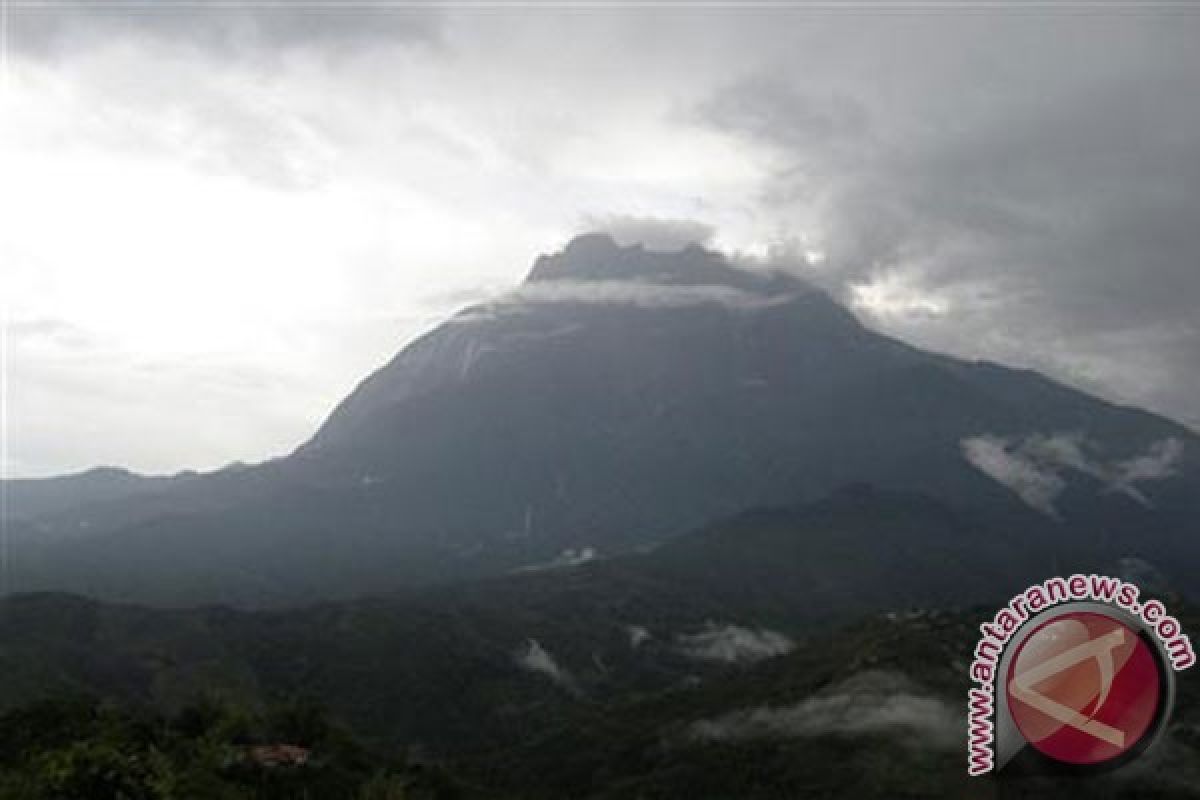 Sabah diguncang gempa, turis terjebak di pegunungan