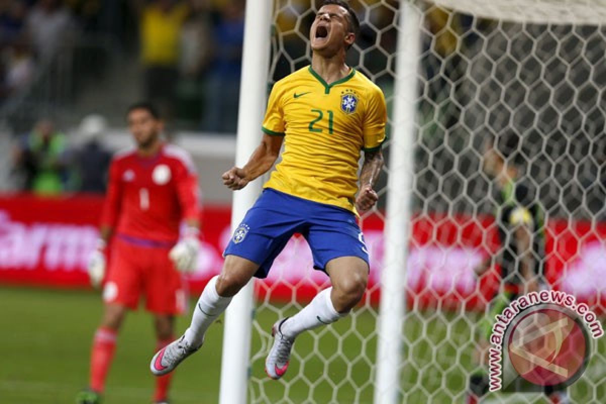 Copa America - Brasil puncaki klasemen sementara Grup B 