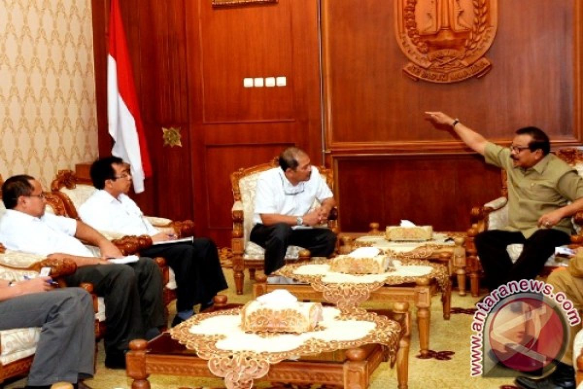 Gubernur Minta PLN Prioritaskan Listrik di Madura