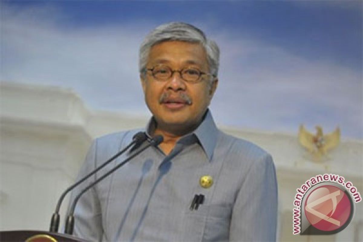 Gubernur Sultra Nur Alam raih gelar doktor