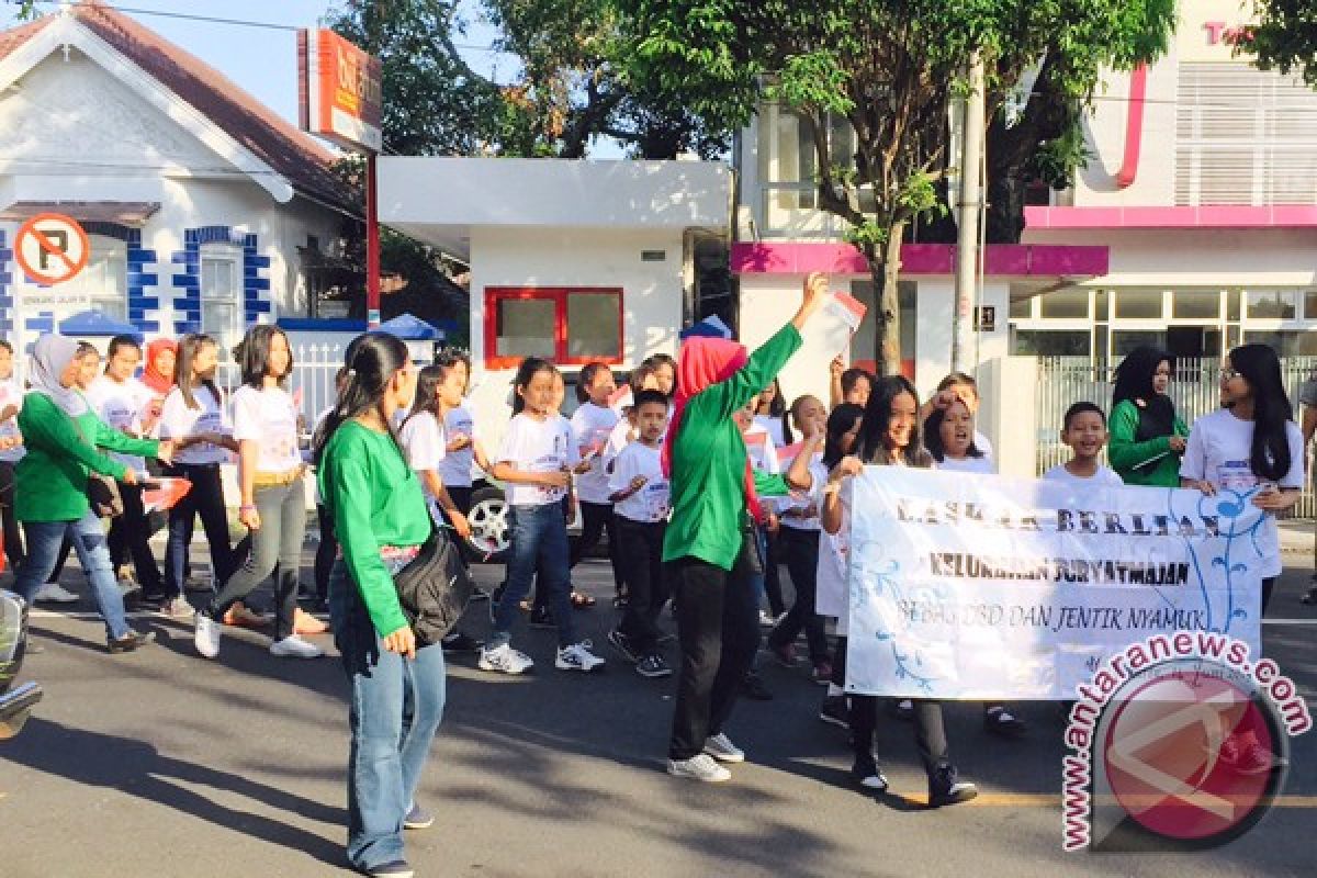 Laskar Berlian kampanye pencegahan demam berdarah 