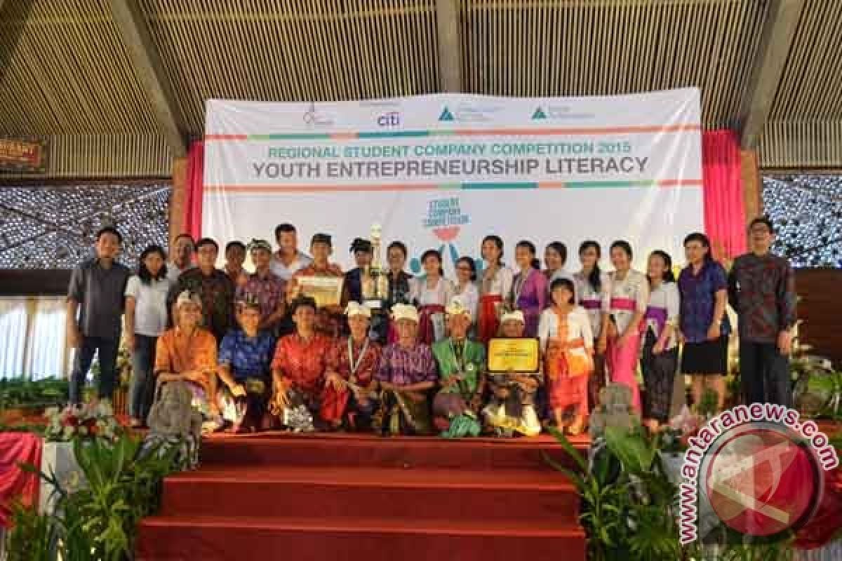 SMKN 4 Denpasar Juara Lomba Perusahaan Siswa