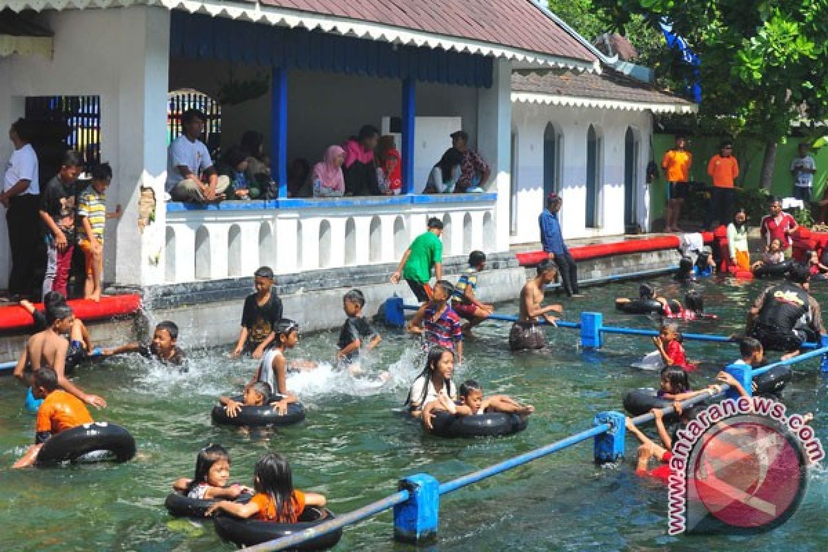 Ratusan warga Boyolali jalani tradisi Padusan jelang Ramadhan