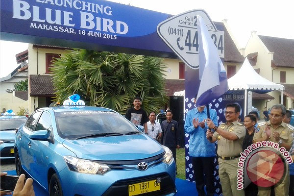 Blue Bird ajak operator taksi tingkatkan kualitas 