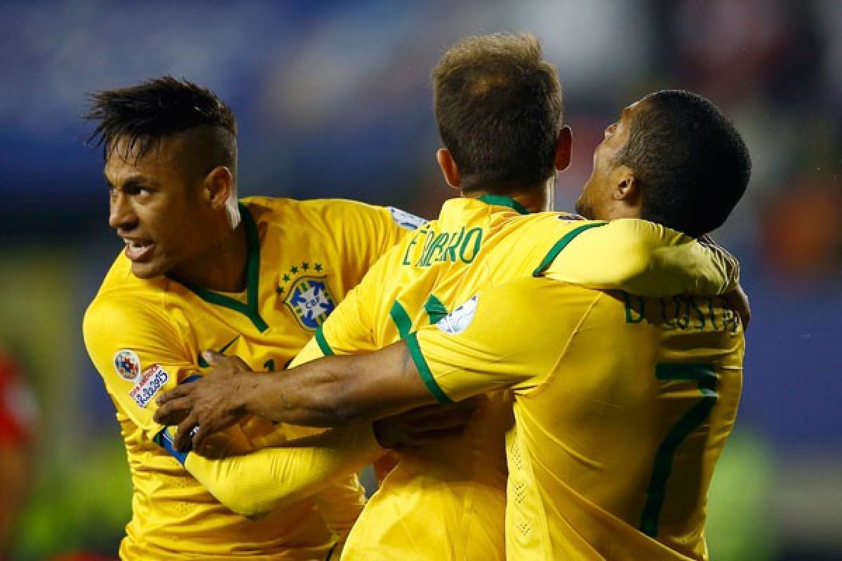 Neymar cetak gol kemenangan Brasil atas Kolombia