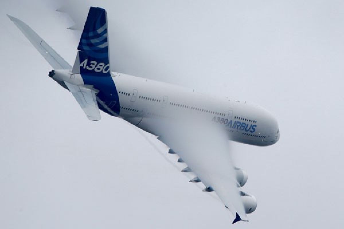 Airbus pangkas produksi A380