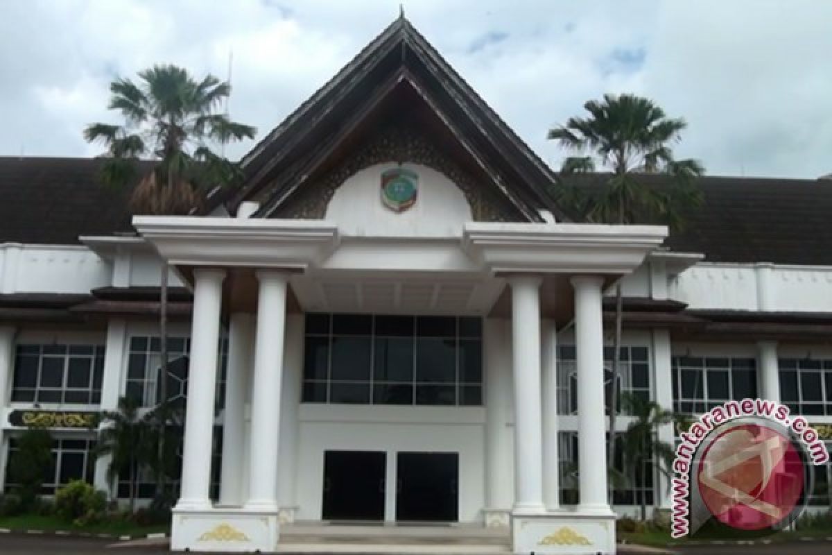 FAKM Datangi Kantor Bupati Mempawah