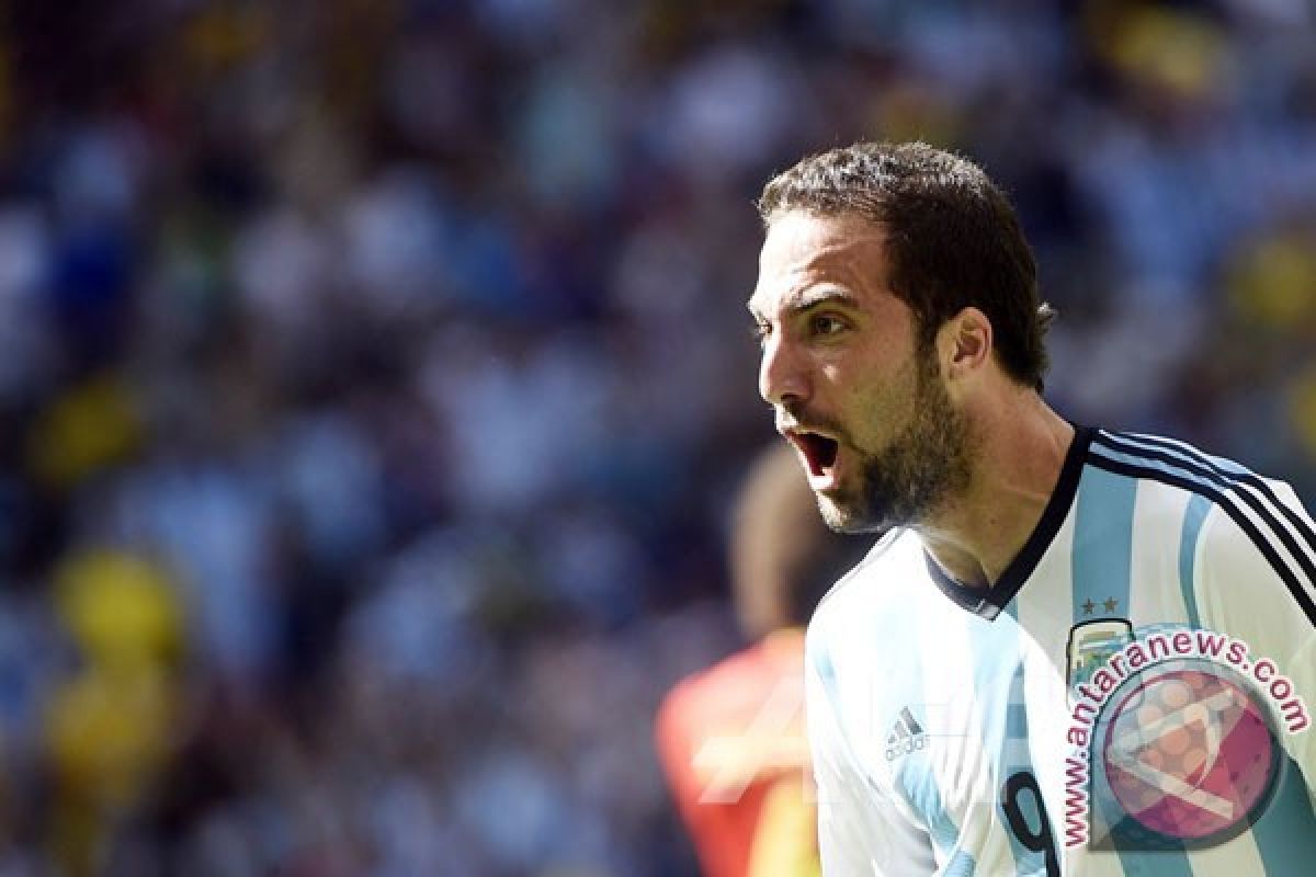  Higuain Bawa Argentina Menang 1-0 Atas Jamaika