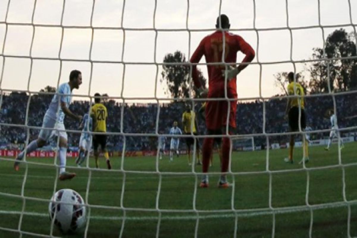 Higuain bawa Argentina menang 1-0 atas Jamaika