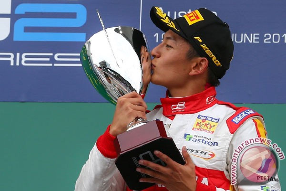 Rio Haryanto dapat penghargaan PP IMI