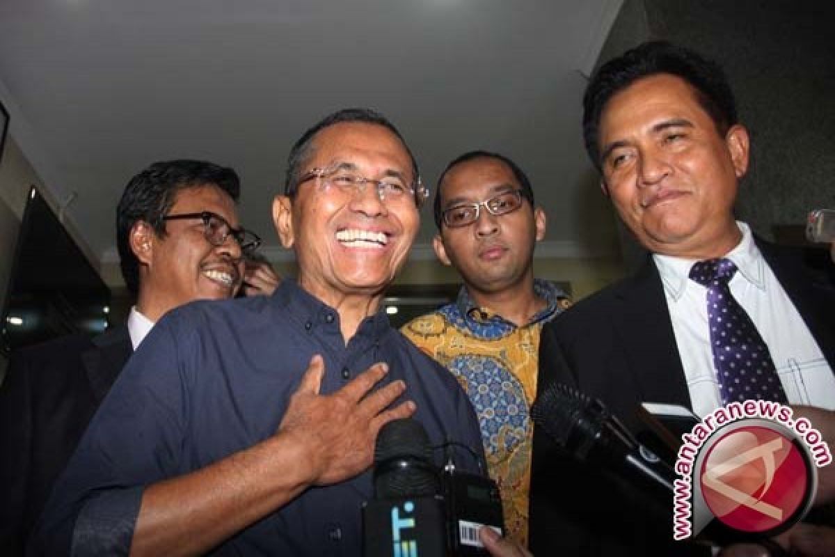 Yusril Ihza Mahendra: Dahlan Tak Banyak Tahu Tender Pengadaan BBM