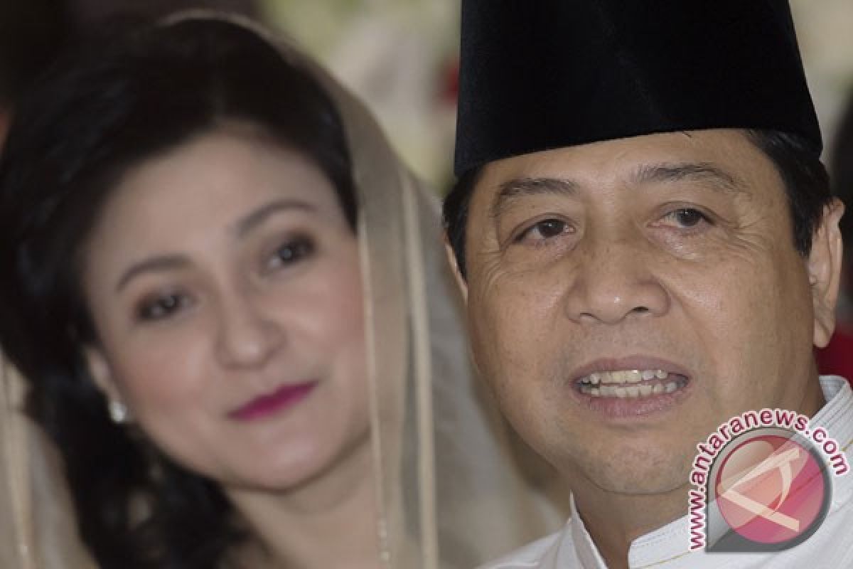 Novanto`s wife banned from traveling abroad