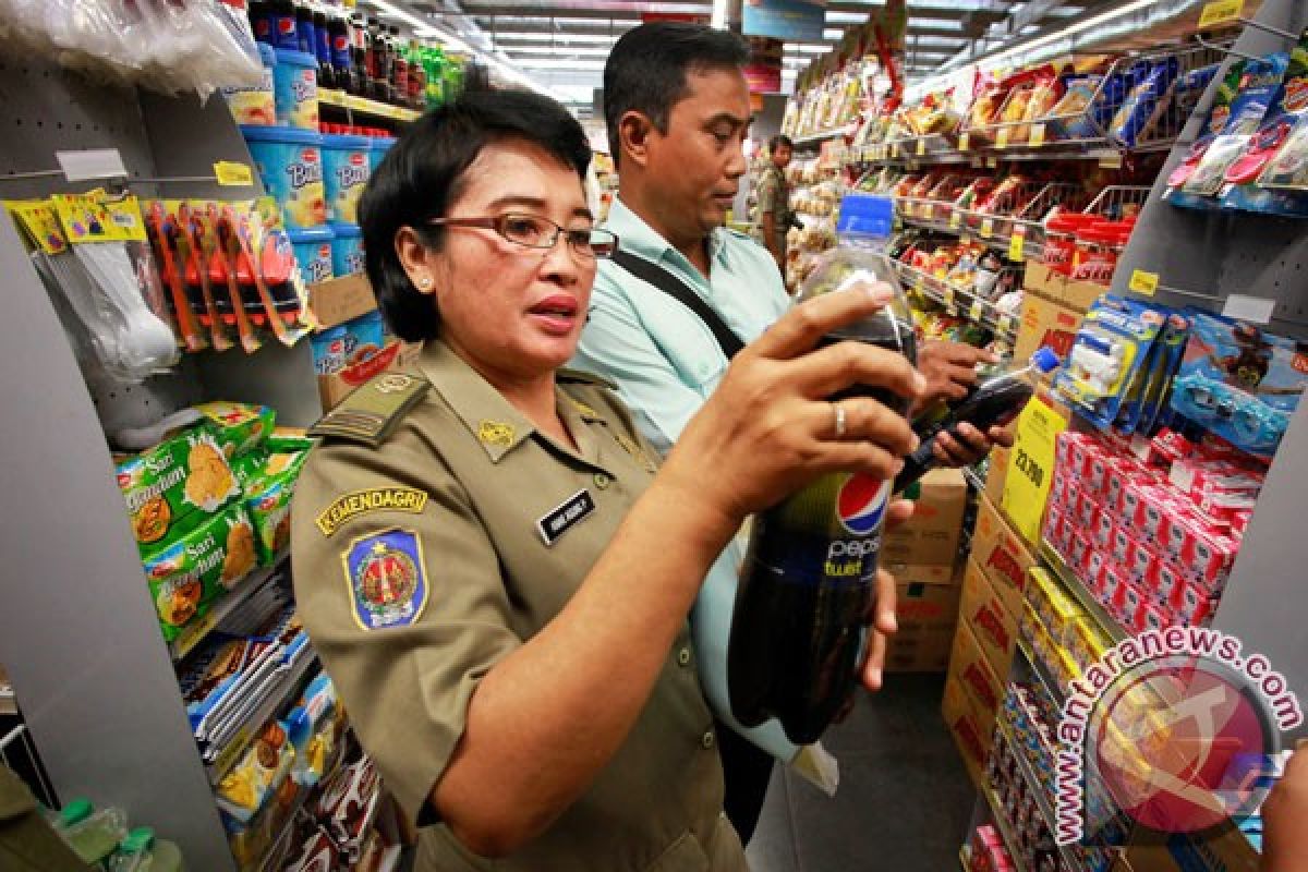 Dinkes Bontang sidak makanan di Pasar Ramadhan