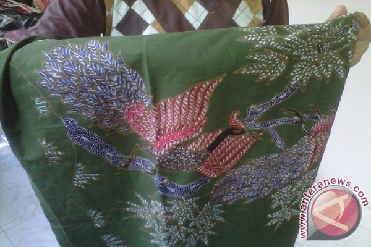 Memimpikan Bangkitnya Kejayaan Batik Ponorogo