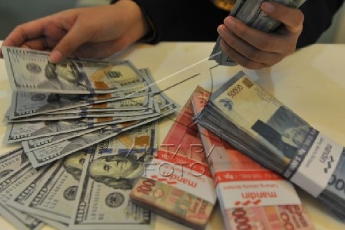 Rupiah Melemah Tipis