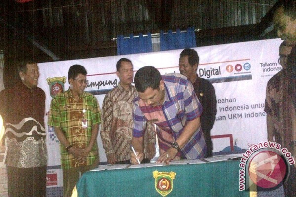 Sentra Sarung Samarinda Dijadikan Kampung Digital 