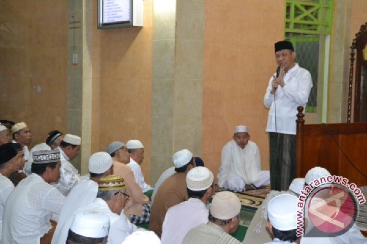 Sutarmidji Safari Ramadhan Di Masjid Darul Falah 