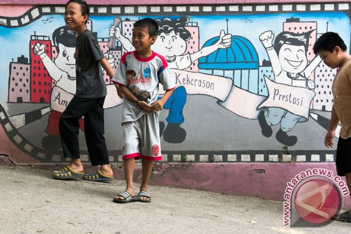 Jabar uji coba pengasuhan anak berbasis masyarakat