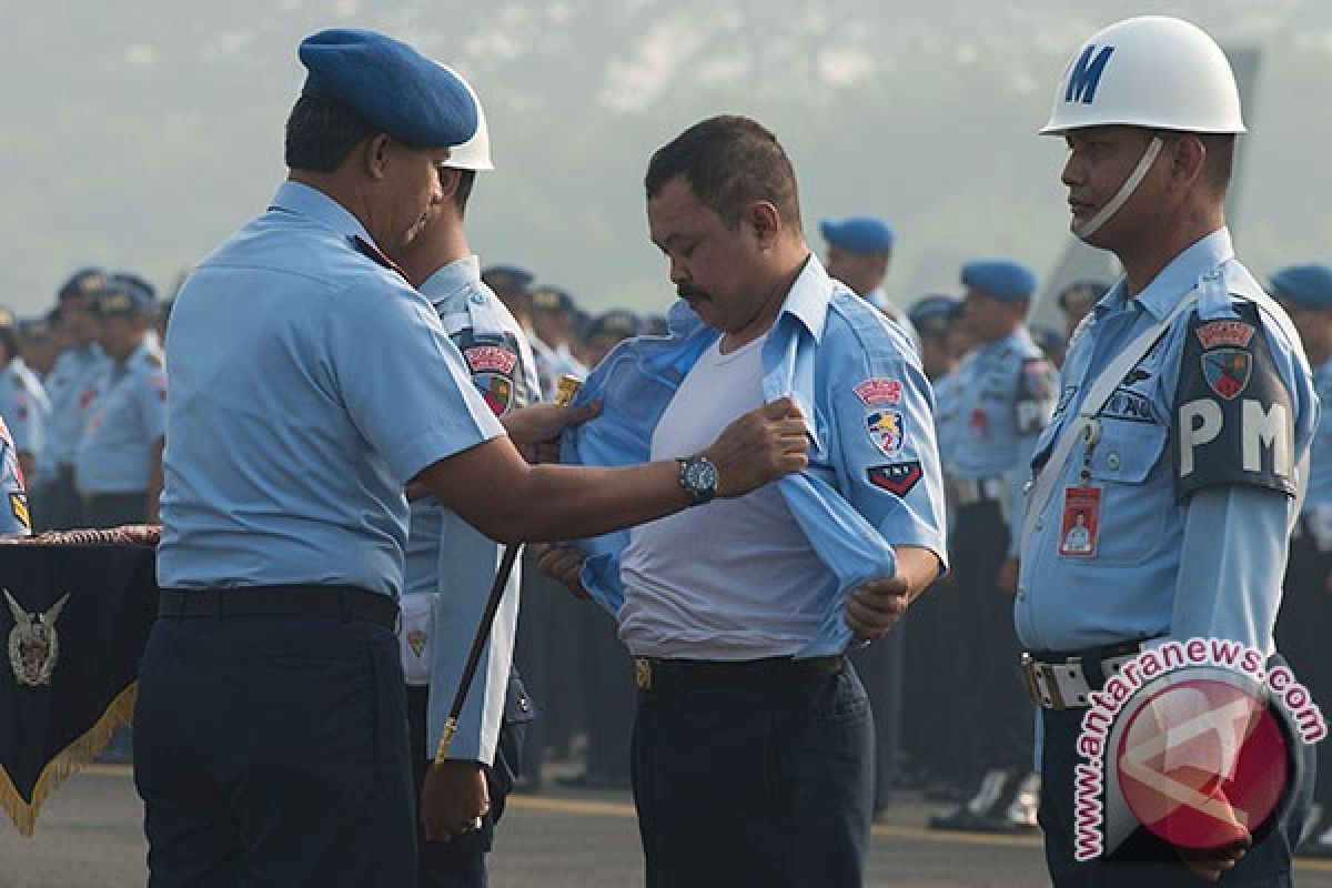 Jadi pengedar narkoba, anggota TNI AU dipecat