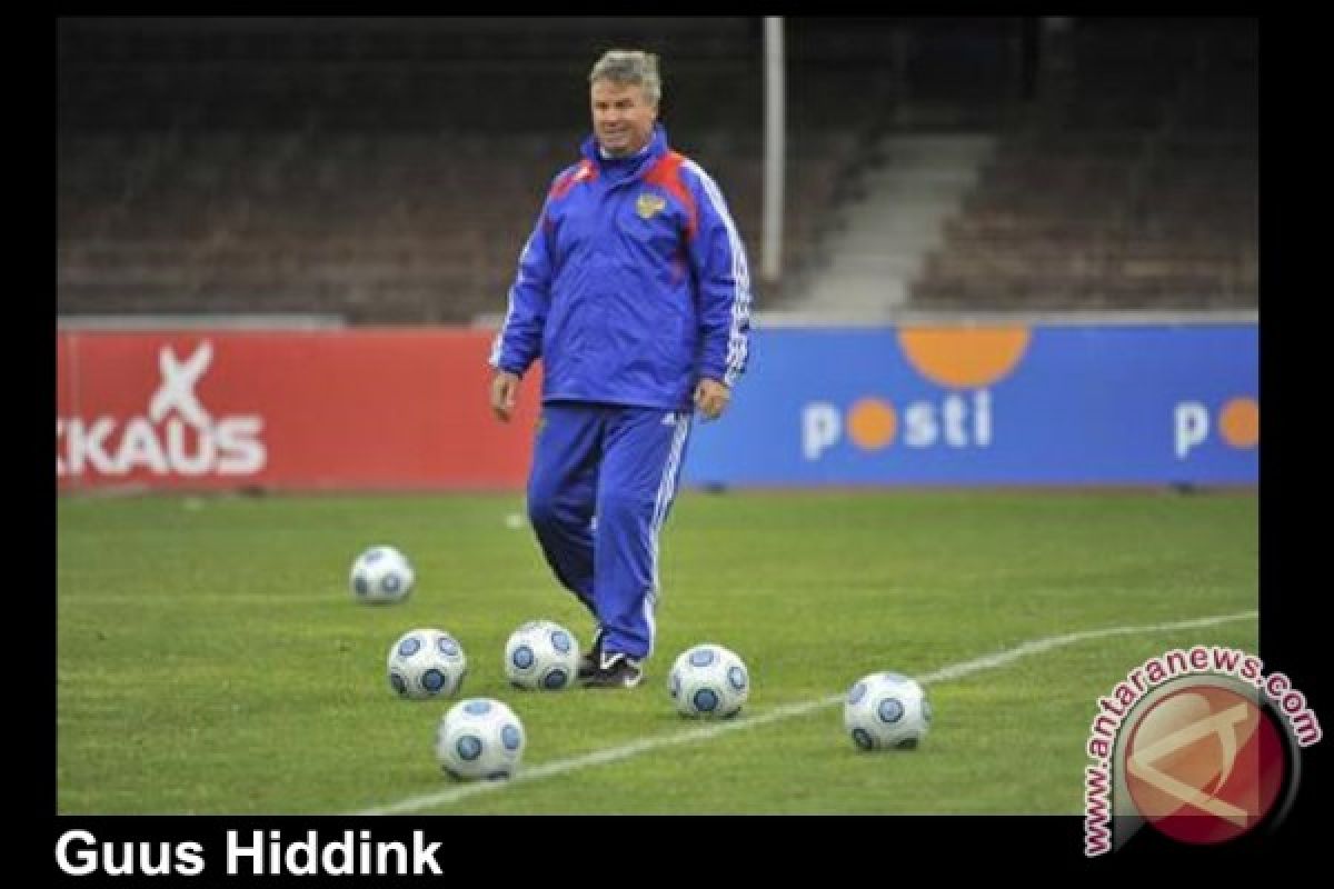 Guus Hiddink Resmi Mundur dari Pelatih Timnas Belanda
