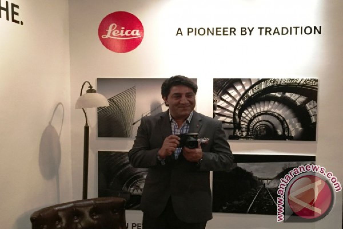 Leica Q kamera saku untuk fotografi jalanan dan pemandangan